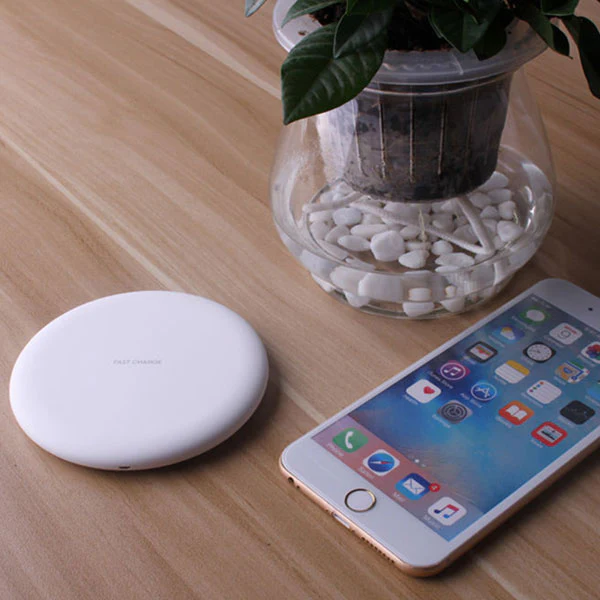 Wireless Charger Fast 7.5W and 10W Charging Pad Slim - Image 3